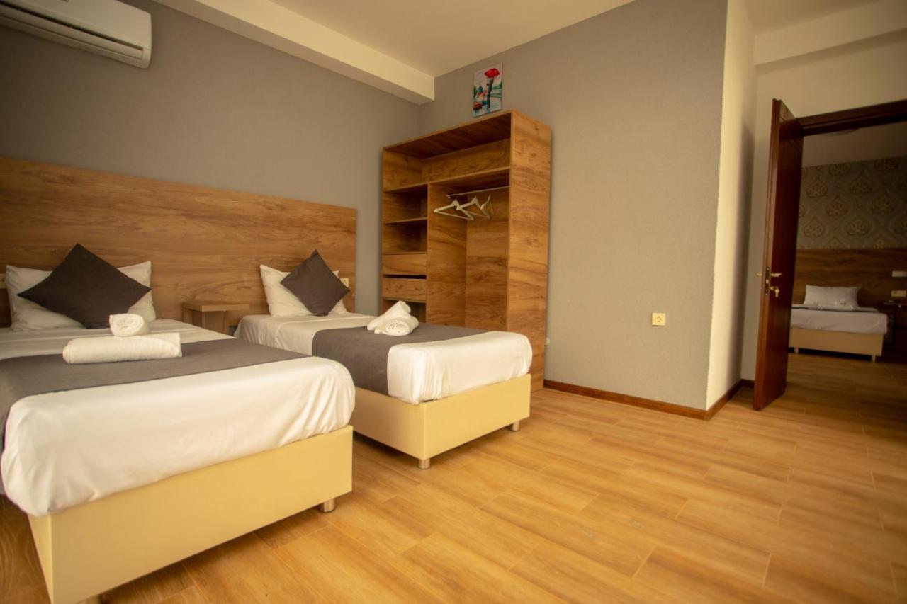 Hotel Pollux Batumi Exteriér fotografie