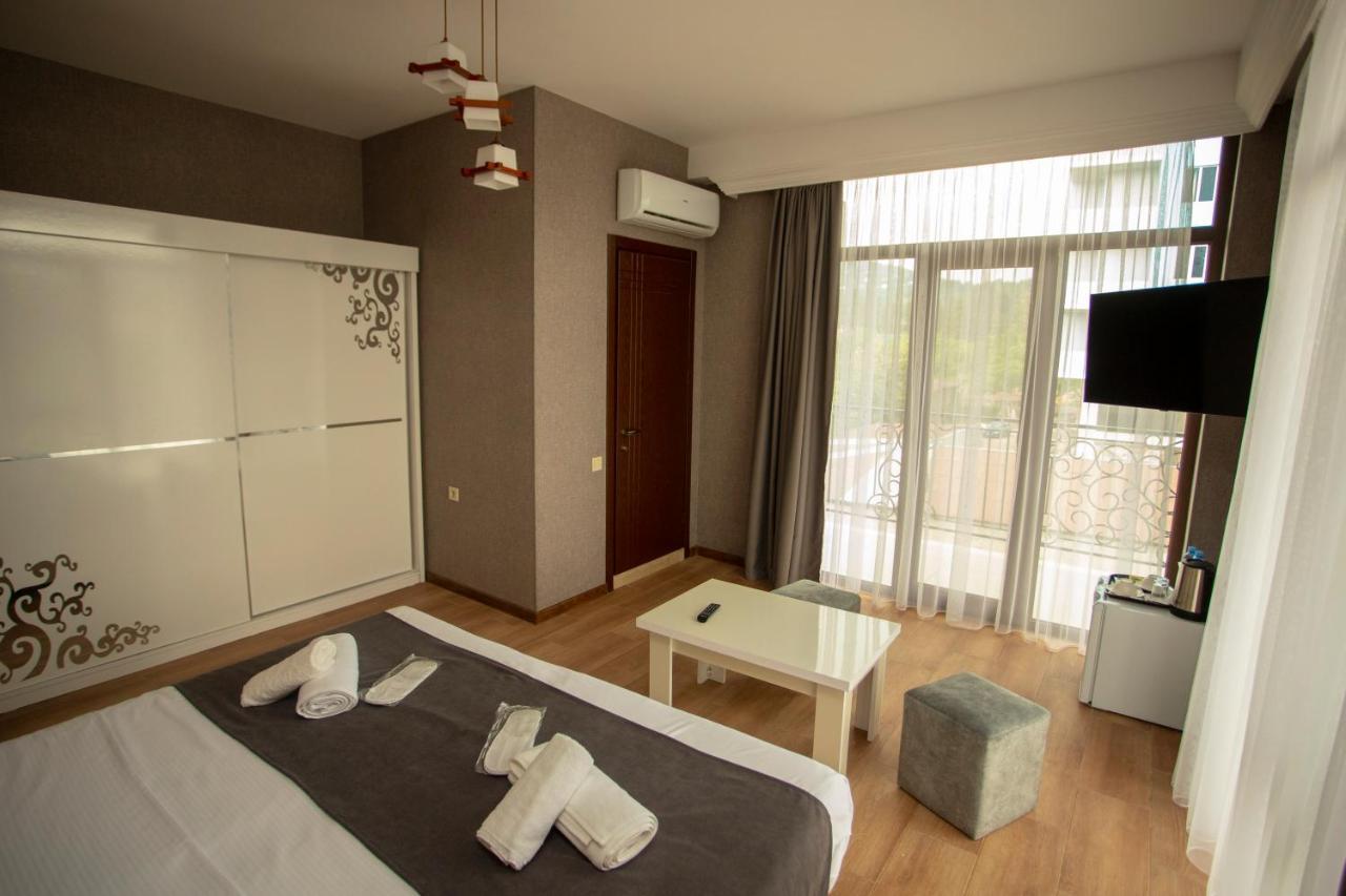 Hotel Pollux Batumi Exteriér fotografie