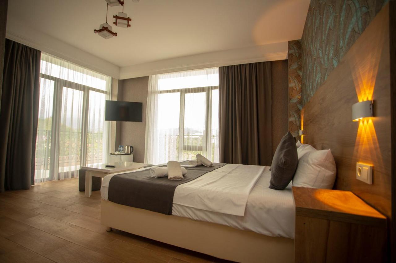Hotel Pollux Batumi Exteriér fotografie