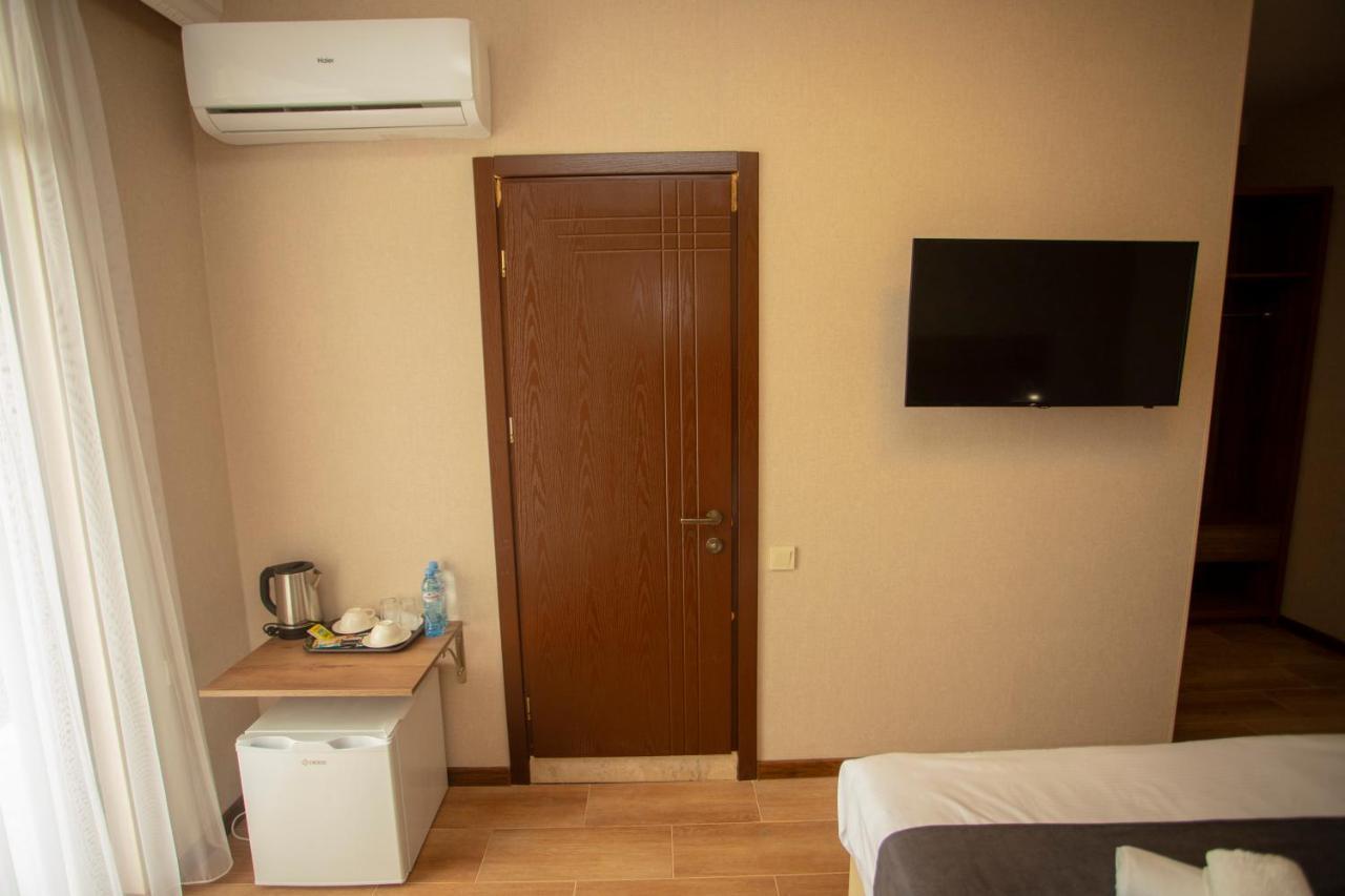 Hotel Pollux Batumi Exteriér fotografie
